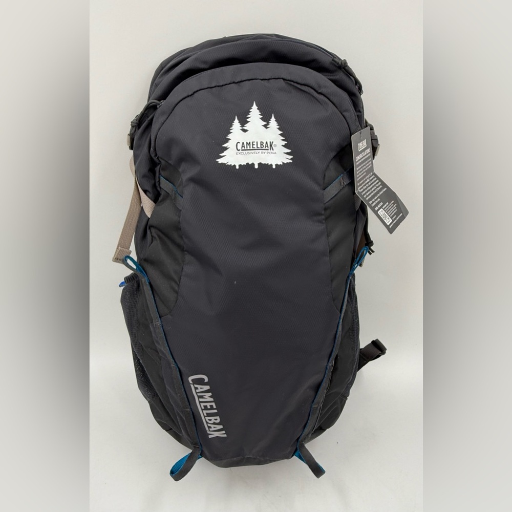 CamelBak‎ Cloud Walker 18 Hydration Computer Pack New Without Bladder Black NWT